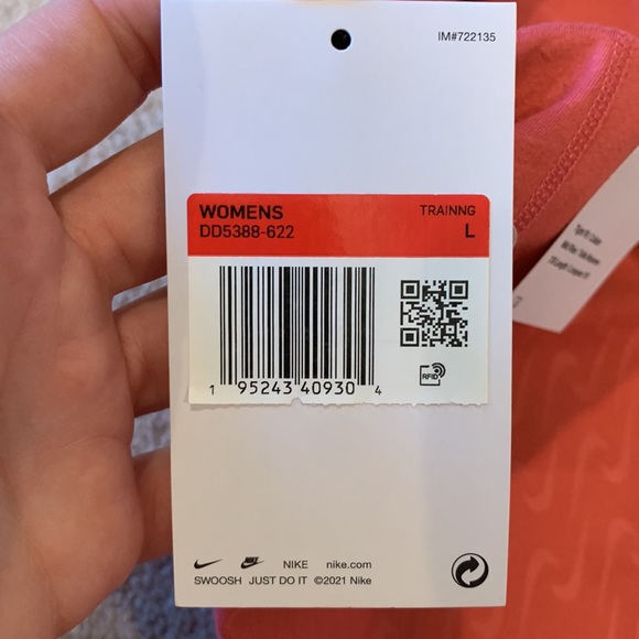 New with tags Nike cropped running leggings - Picture 3 of 3